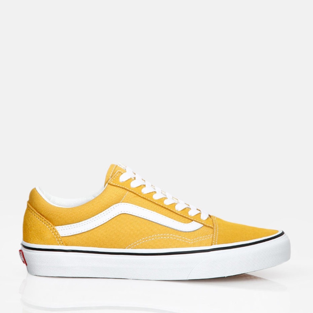 Yellow (mustard) vans